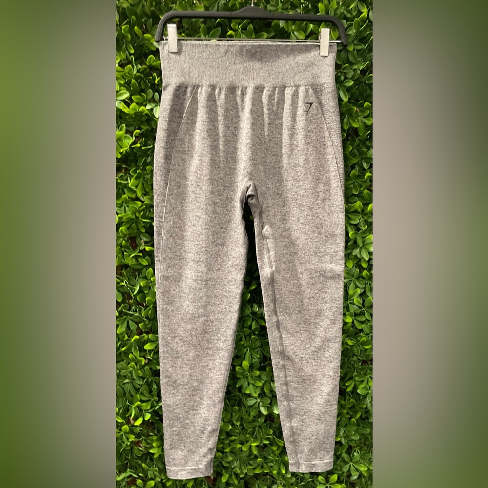 Gymshark Gray Leggings Size Large